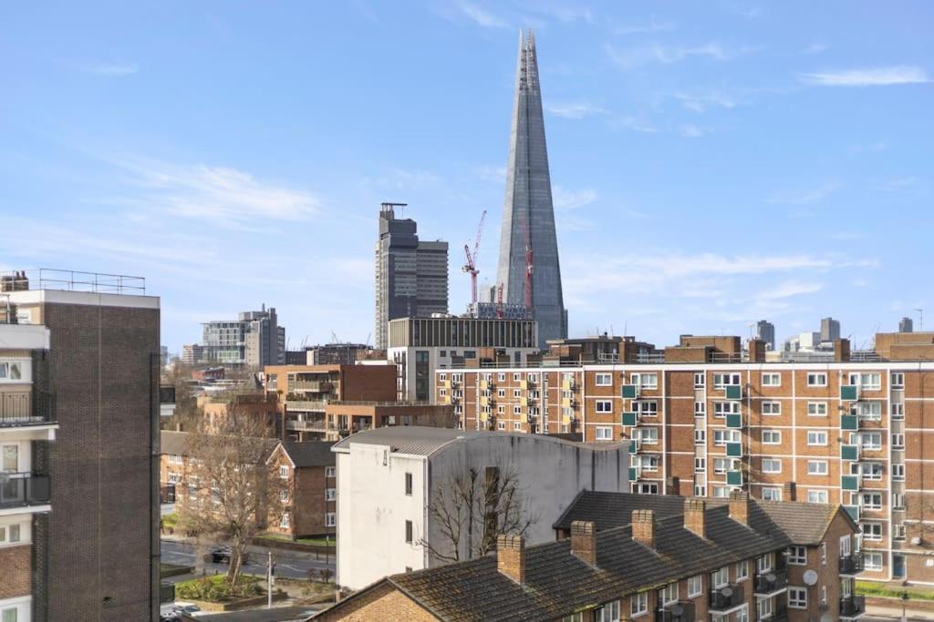 Shard View 2Br Next Tower Bridge Apartment London Exterior photo